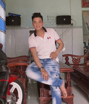 Hoang