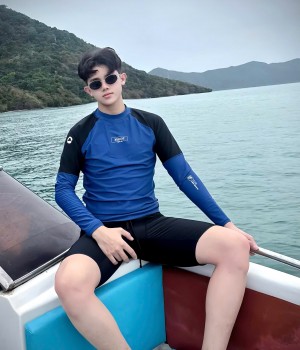 Mr hào