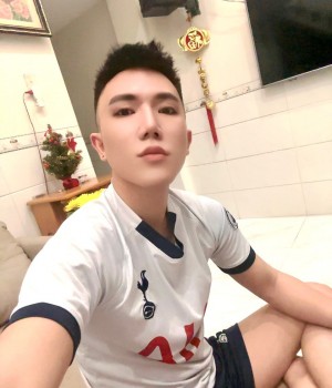 Quang hung